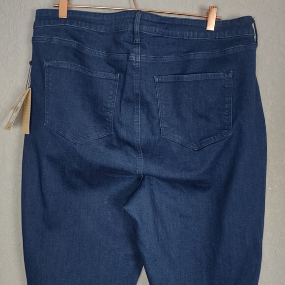 NYDJ Lift Tuck Slim Bootcut Jeans Rinse WINQ2880 Size 18W - Picture 10 of 15